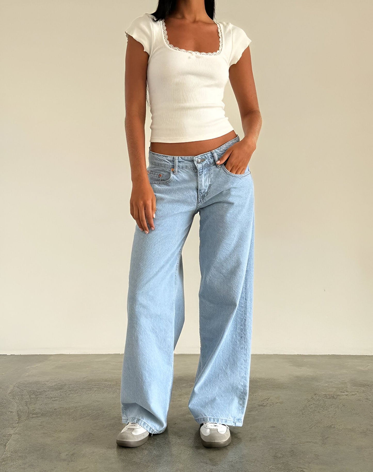 Luna Low-Rise Jeans