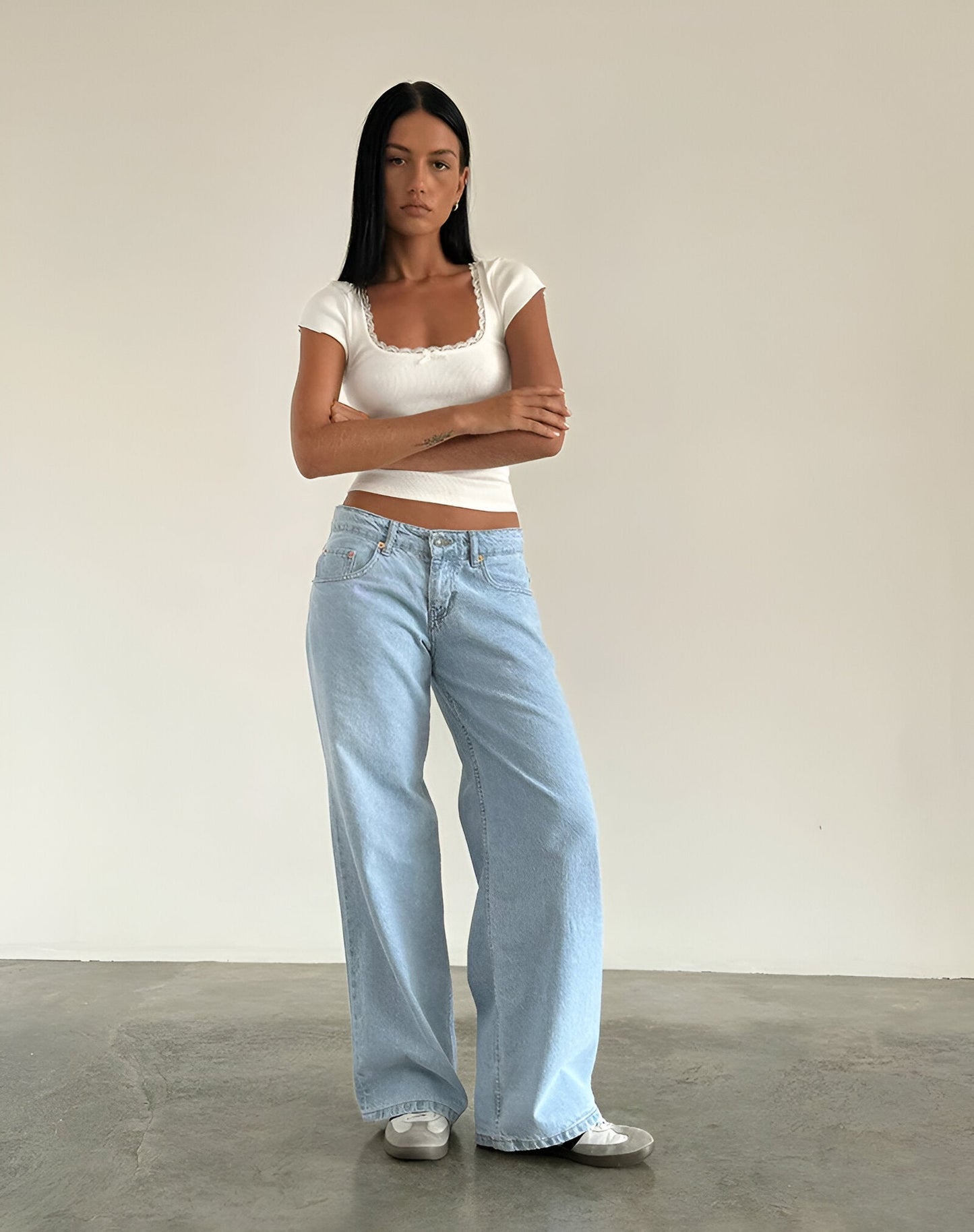 Luna Low-Rise Jeans